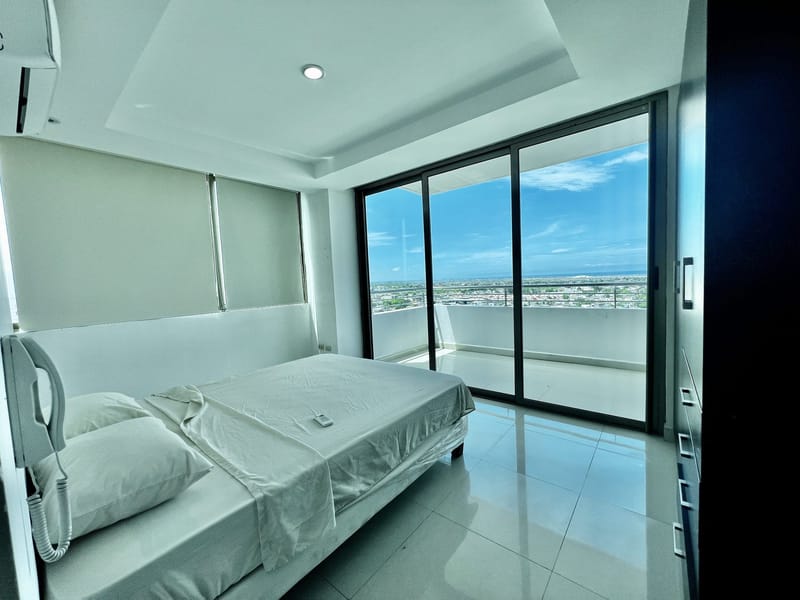SAN LORENZO MALECÓN:  FRENTE AL MAR CON BALCÓN, PISCINA Y GYM — foto 10