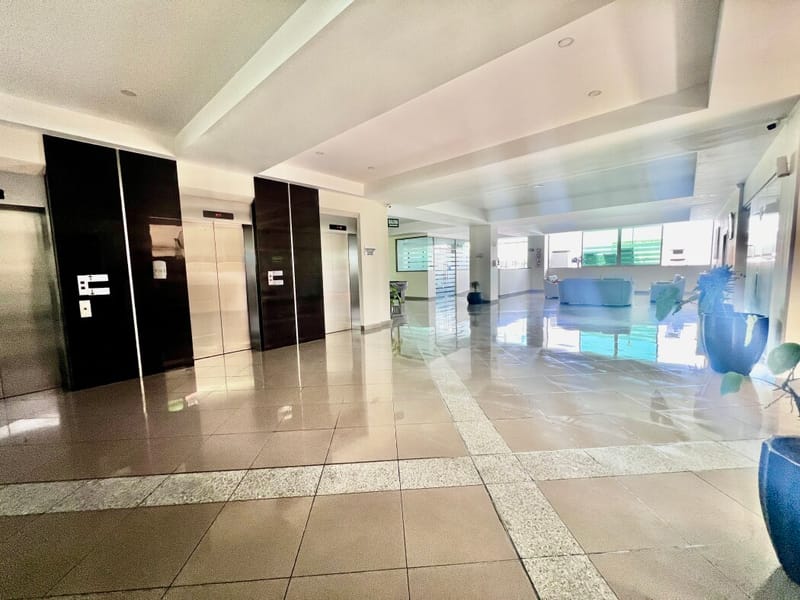 SAN LORENZO MALECÓN:  FRENTE AL MAR CON BALCÓN, PISCINA Y GYM — foto 26