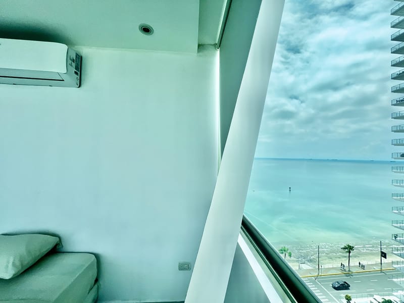 SAN LORENZO MALECÓN:  FRENTE AL MAR CON BALCÓN, PISCINA Y GYM — foto 12