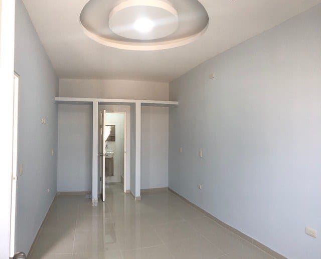 BRAND-NEW, UNFURNISHED HOUSE IN LAS DUNAS — photo 3