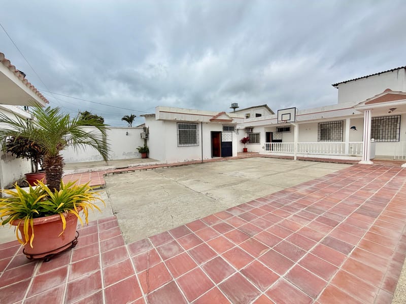SALINAS DUNAS 2: 600 M2 FOR SALE, INCLUDING A HOUSE AND A SWIMMING POOL  — photo 30