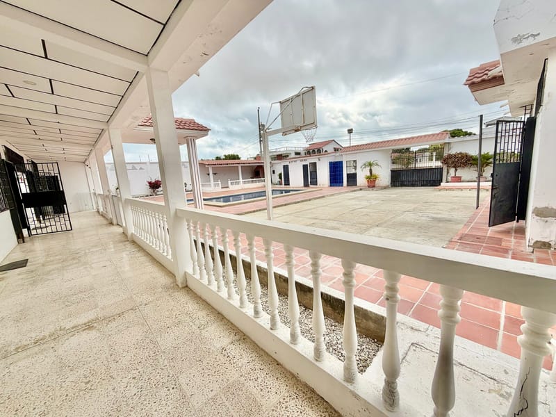 SALINAS DUNAS 2: 600 M2 FOR SALE, INCLUDING A HOUSE AND A SWIMMING POOL  — photo 24