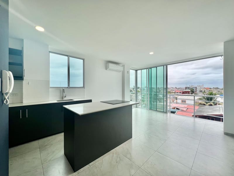 SAN LORENZO: BRAND-NEW APARTMENTS 3 BLOCKS FROM THE BEACH WITH A SWIMMING POOL — photo 4