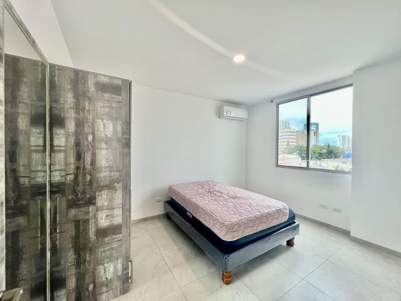 SAN LORENZO: BRAND-NEW APARTMENTS 3 BLOCKS FROM THE BEACH WITH A SWIMMING POOL — photo 7