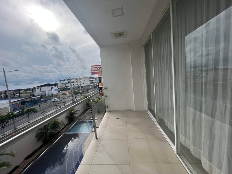LA ITALIANA: NEW OPENING FEATURING A BALCONY WITH A POOL AND A ROOFTOP WITH OCEAN VIEWS — photo 4