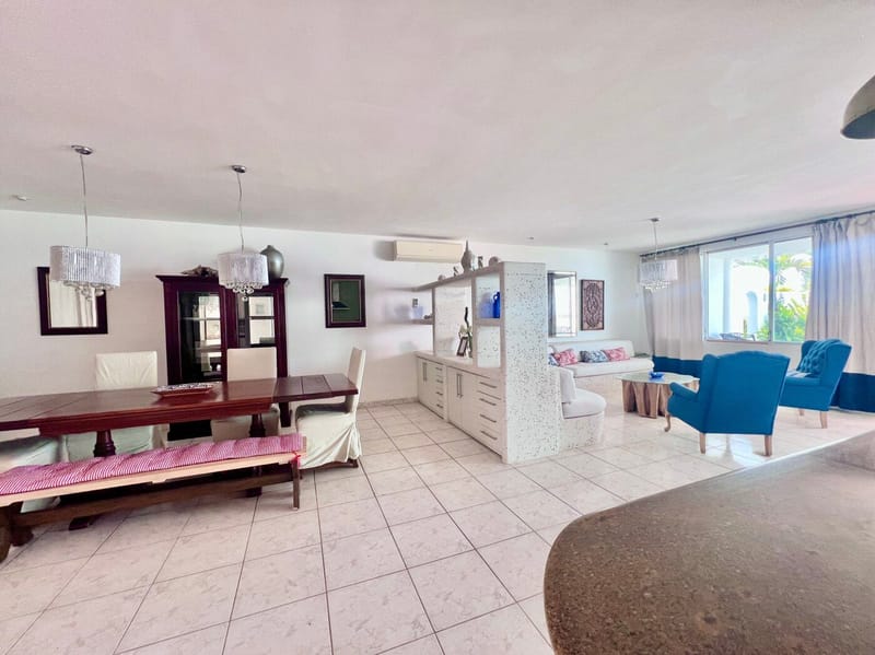 SPECTACULAR MEDITERRANEAN-STYLE HOME WITH A POOL IN CAPAES — photo 4