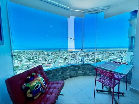 SPECTACULAR STUDIO APARTMENT WITH A POOL — photo 4