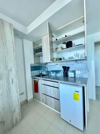SPECTACULAR STUDIO APARTMENT WITH A POOL — photo 5
