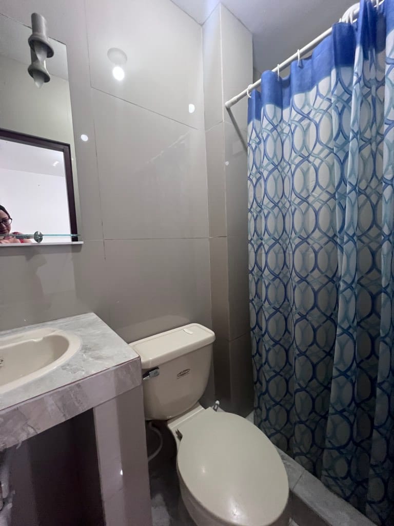 CONJUNTO PRIVADO: REMODELADA ÚNICA CON PATIO GIGANTE — foto 25