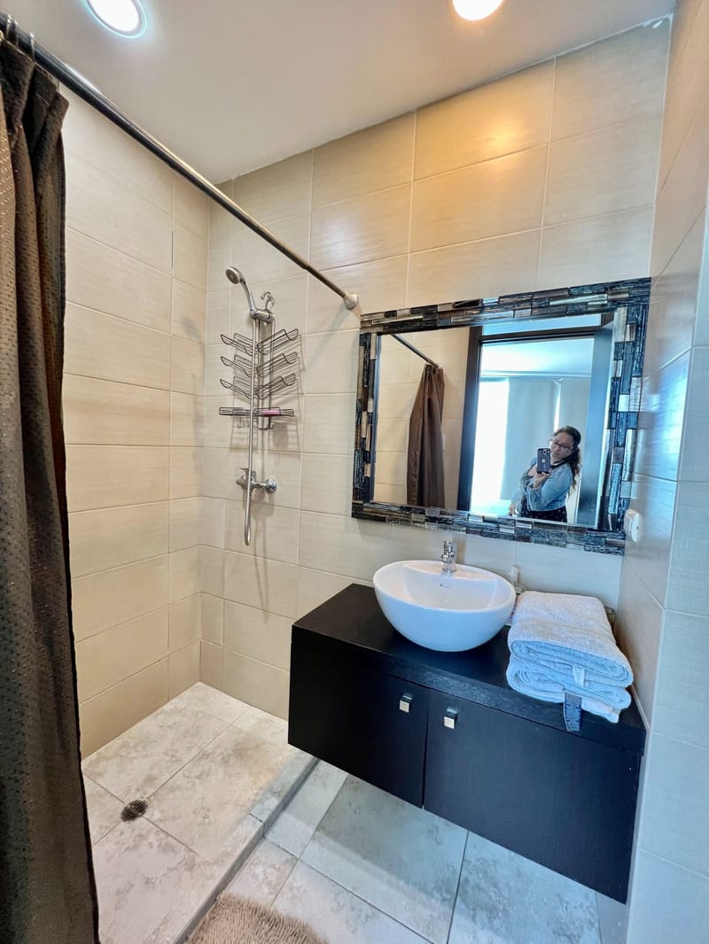 SAN LORENZO: GORGEOUS OCEANFRONT APARTMENT IN A BUILDING WITH A POOL, GYM, HOT TUB, AND ROOFTOP — photo 15