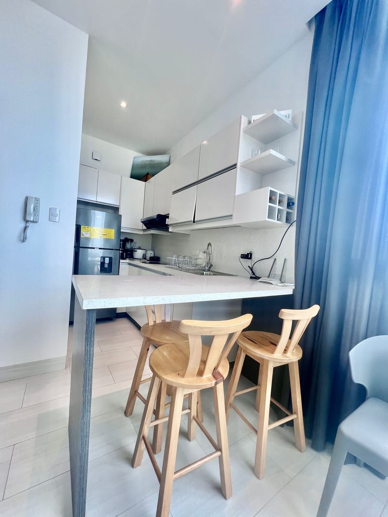 SAN LORENZO: BRAND-NEW SUITES IN A BEACHFRONT BUILDING WITH A POOL AND ROOFTOP — photo 5