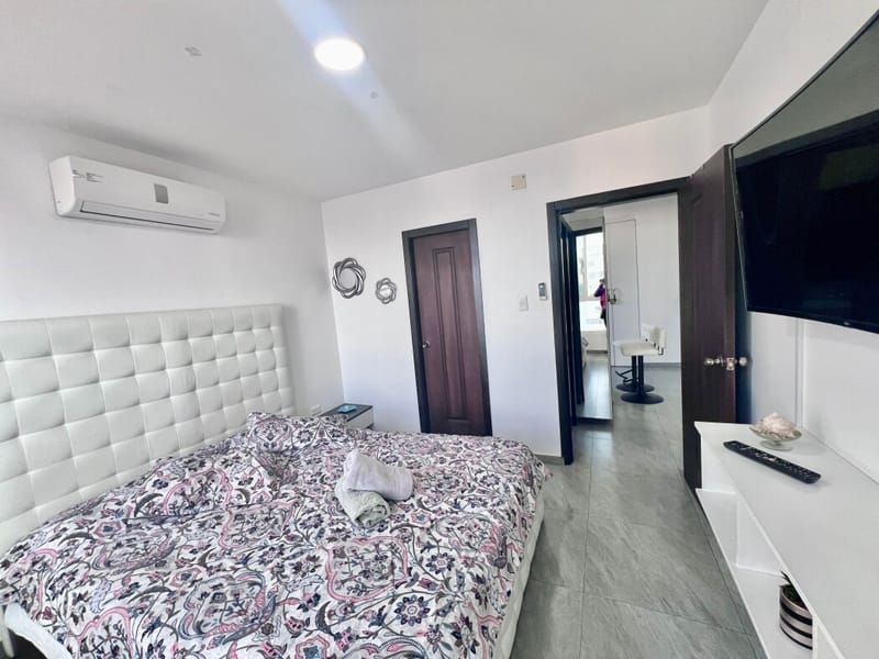 SAN LORENZO: SUITE CON VISTA AL MAR , PISCINA Y ROOFTOP — foto 11