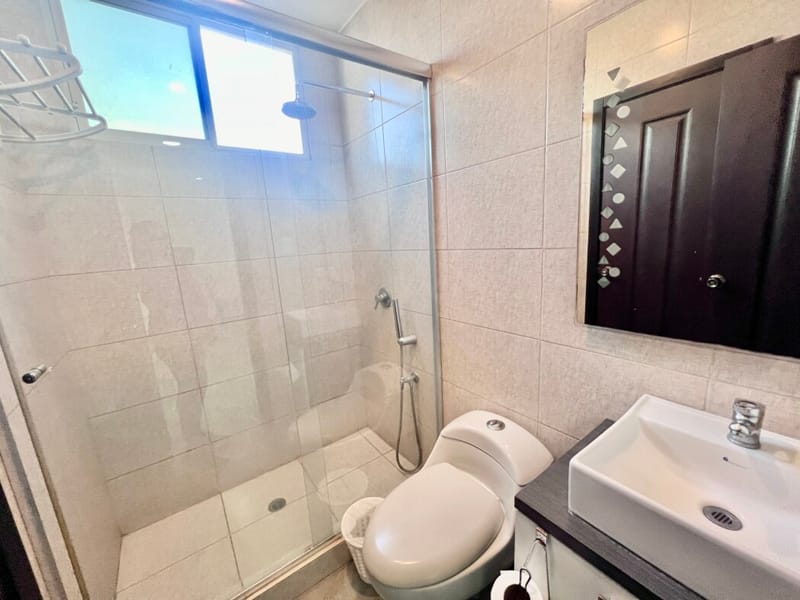 SAN LORENZO: SUITE CON VISTA AL MAR , PISCINA Y ROOFTOP — foto 12