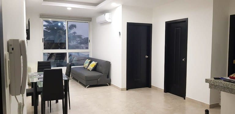 FOR SALE: APARTMENT IN A MODERN BUILDING WITH A POOL — photo 4