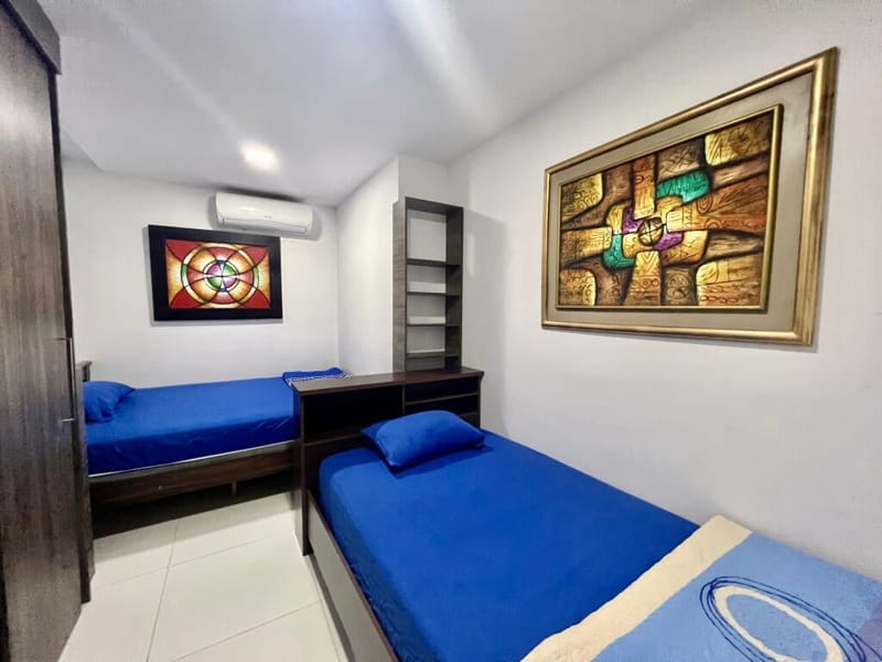 SAN LORENZO: SIDE APARTMENT FOR RENT IN A BEACHFRONT BUILDING WITH PARKING — photo 5