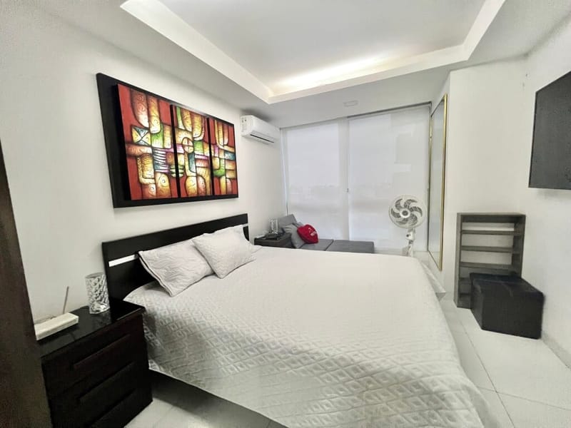 SAN LORENZO: SIDE APARTMENT FOR RENT IN A BEACHFRONT BUILDING WITH PARKING — photo 8