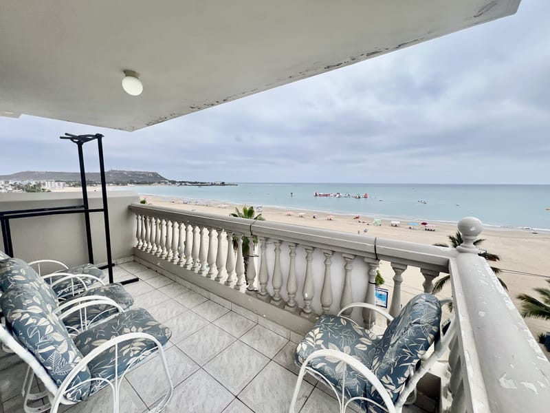 Stunning Beachfront Corner Condo in Chipipe — photo 5
