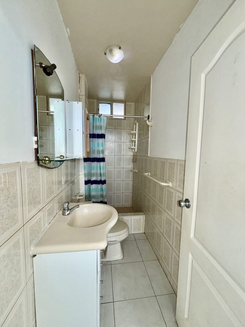 SAN LORENZO: AMPLIA SUITE A 3 CUADRAS DEL MAR — foto 6