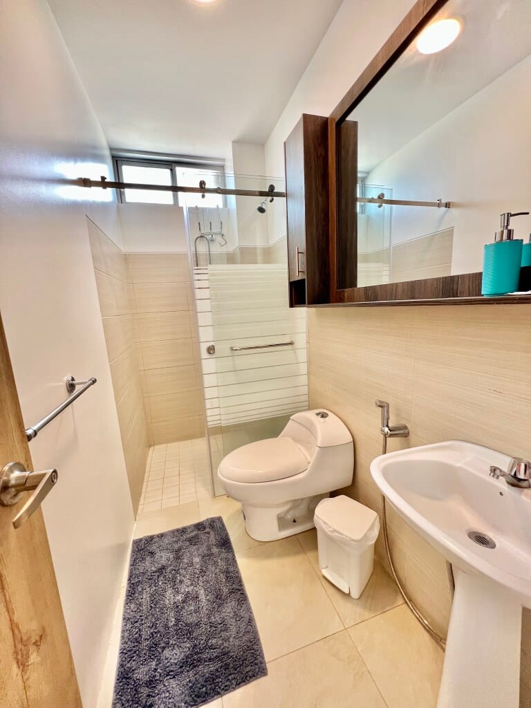 BEAUTIFUL BRAND-NEW APARTMENT — photo 17