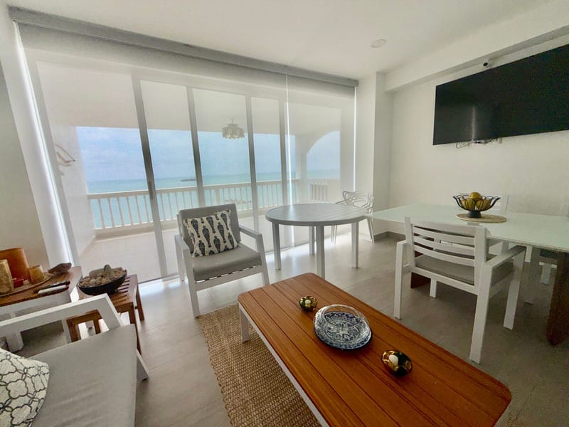 VENDO NUEVO ESQUINERO DEPTO REMODELADO FRENTE AL MAR EN SAN LORENZO SALINAS — foto 2