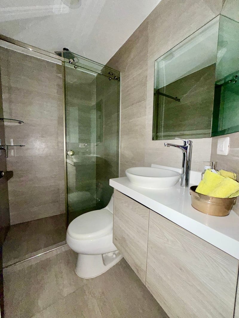 VENDO NUEVO ESQUINERO DEPTO REMODELADO FRENTE AL MAR EN SAN LORENZO SALINAS — foto 22