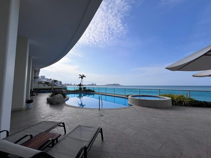 SAN LORENZO: EDIFICIO FRENTE AL MAR CON PISCINA Y YACUZZI — foto 6