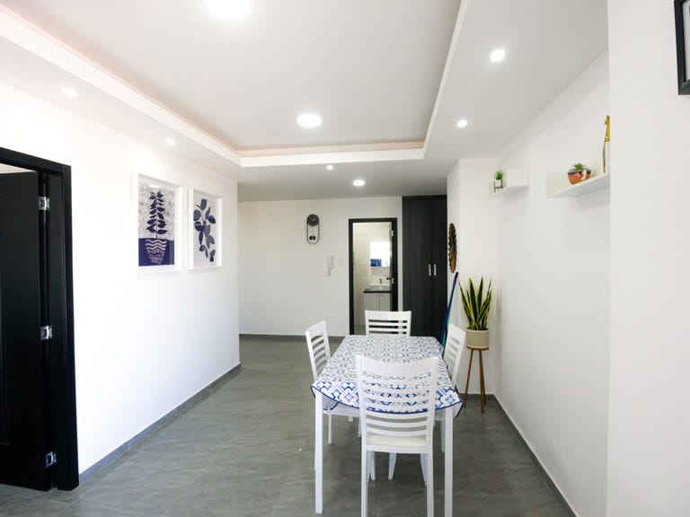 HERMOSA SUITE EN EDIFICIO CON PISCINA, JACUZZI, TERRAZA — foto 3