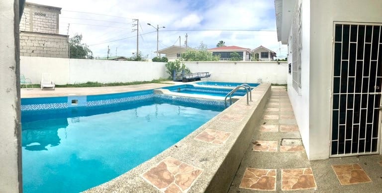 Spectacular Home with Pool in Chipipe — photo 5