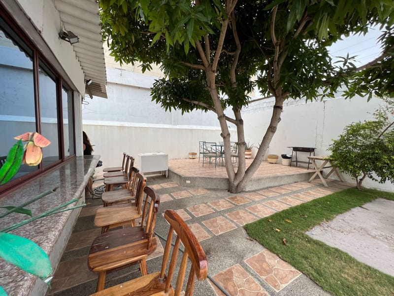 Spectacular Home with Pool in Chipipe — photo 21