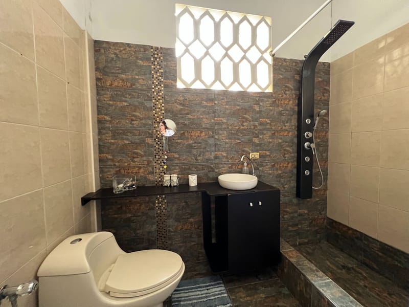 Spectacular Home with Pool in Chipipe — photo 12