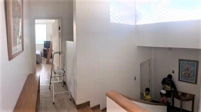 CAPAES: AMAZING 3-STORY LAYOUT WITH A SWIMMING POOL — photo 19