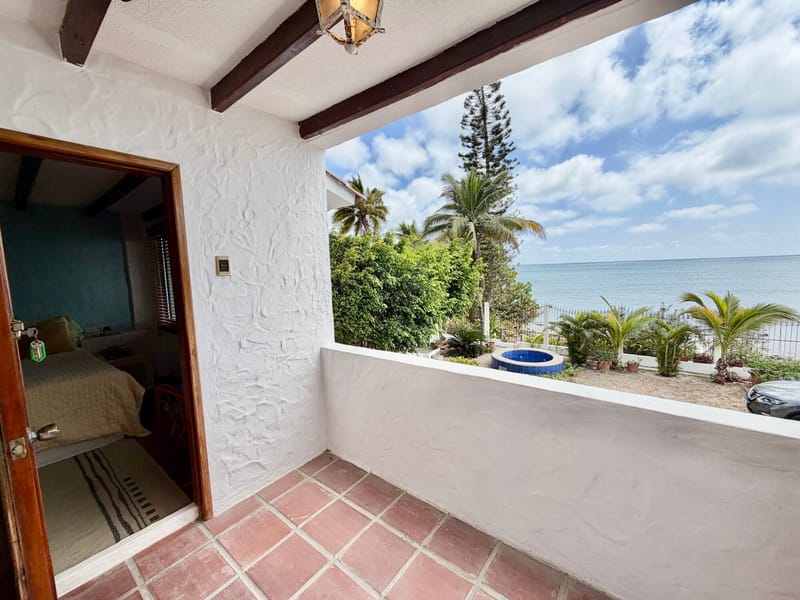 GOLD COAST HOUSE FOR SALE RIGHT ON THE BEACH — photo 21