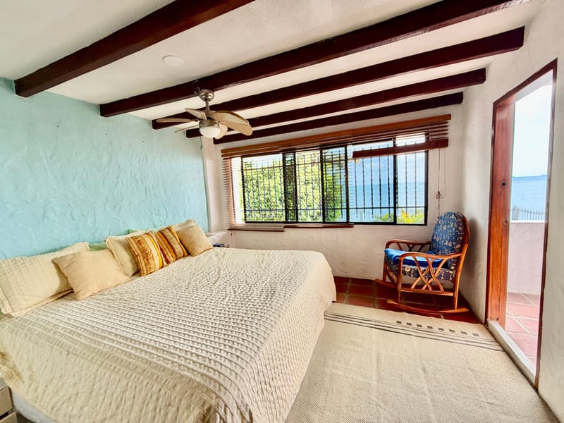GOLD COAST HOUSE FOR SALE RIGHT ON THE BEACH — photo 23