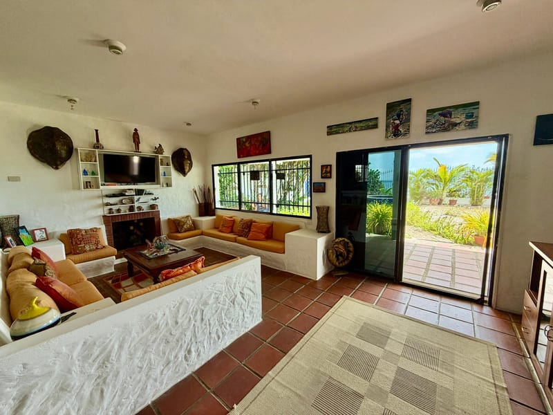 GOLD COAST HOUSE FOR SALE RIGHT ON THE BEACH — photo 6