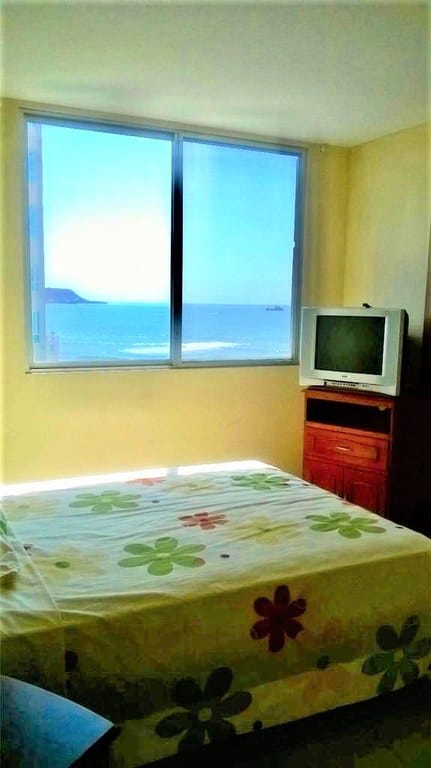 ALQUILO DEPARTAMENTO DE 4 DORMITORIOS FRENTE AL MAR CON PISCINA — foto 6
