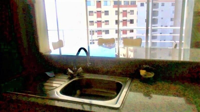 ALQUILO DEPARTAMENTO DE 4 DORMITORIOS FRENTE AL MAR CON PISCINA — foto 5