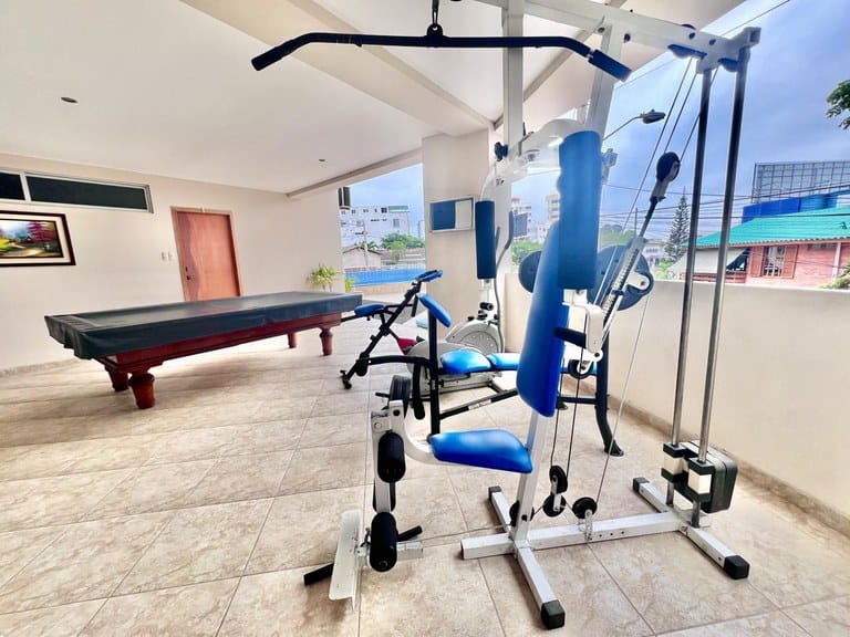 ALQUILO DEPARTAMENTO DE 4 DORMITORIOS FRENTE AL MAR CON PISCINA — foto 18