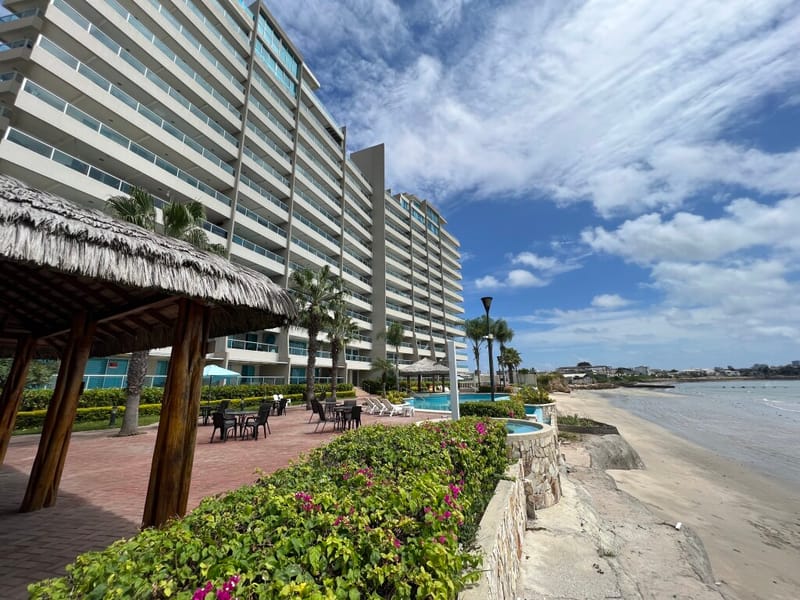 LA MILINA: RIGHT ON THE BEACH WITH A SPACIOUS BALCONY AND POOLS — photo 23
