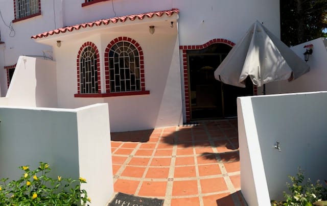 ALQUILO CASA 2 PISOS CONJUNTO CERRADO CON PISCINA — foto 11