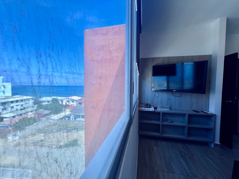 GOLDEN COAST: NEW SUITE WITH PRIVATE POOL AND OCEAN VIEW — photo 9