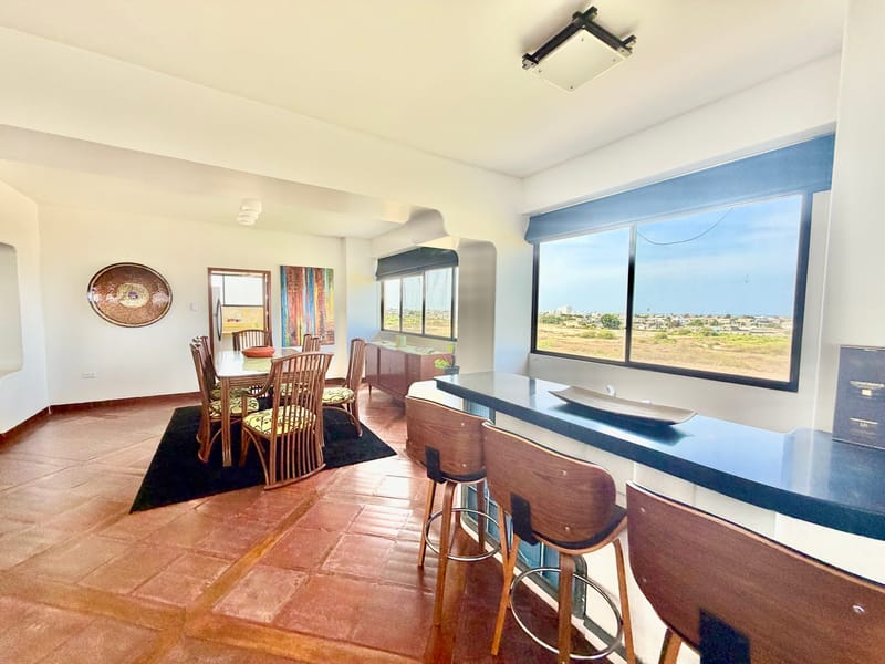 FOR SALE: OCEAN-VIEW LOT WITH SWIMMING POOL IN THE PRETROPOLIS AREA — photo 9