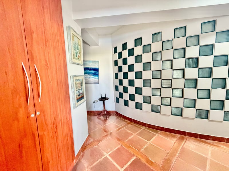 FOR SALE: OCEAN-VIEW LOT WITH SWIMMING POOL IN THE PRETROPOLIS AREA — photo 29