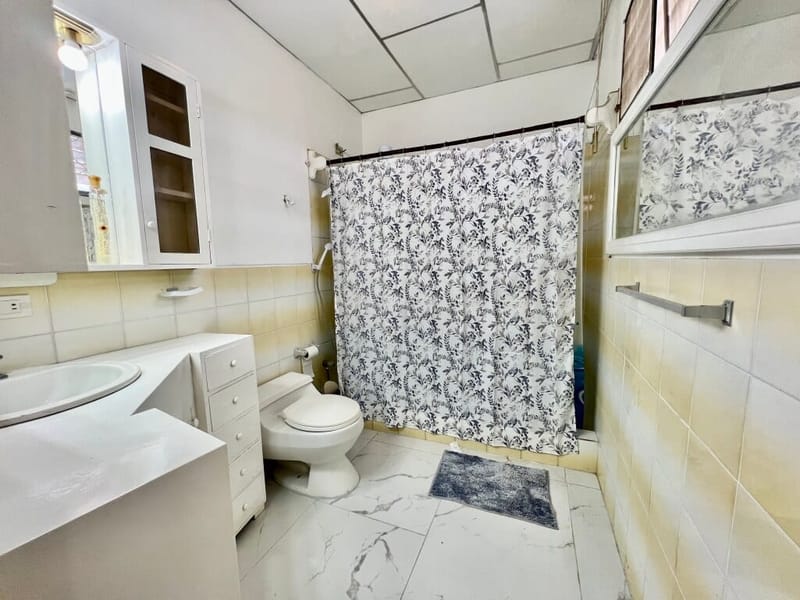 MILINA-SALINAS: INMENSA CASA 5/6 CON PISCINA Y JACUZZI A 3 CUADRAS DEL MAR — foto 27