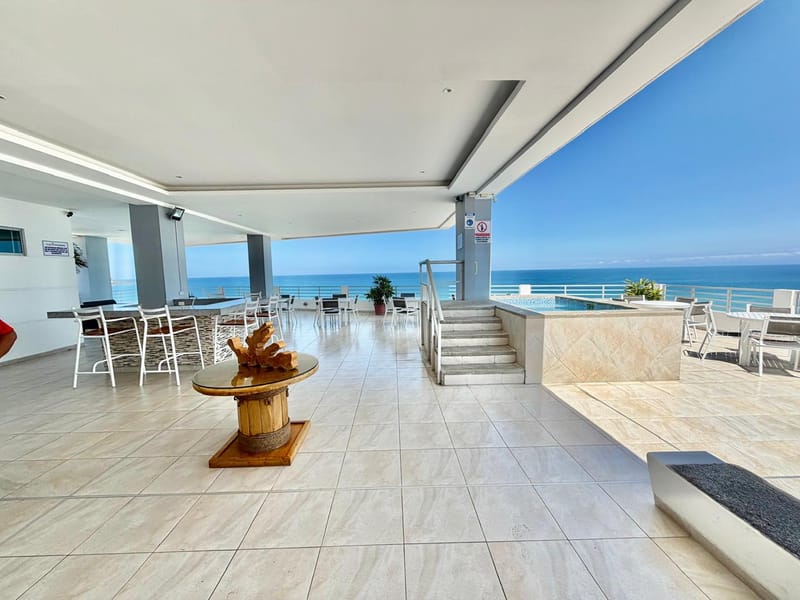 SAN LORENZO: GORGEOUS BEACHFRONT APARTMENT WITH A POOL, GYM, AND ROOFTOP — photo 24