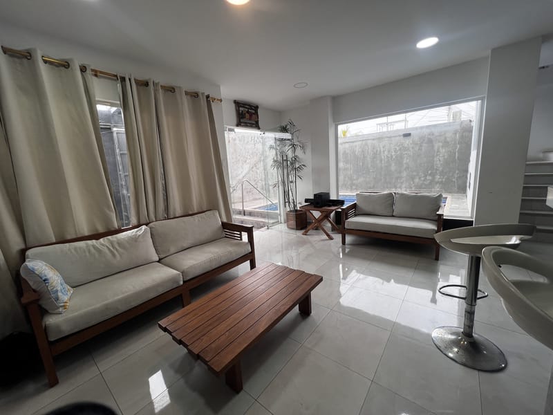 SAN LORENZO: UNPARALLELED 5-BEDROOM, 5-BATHROOM HOME WITH A SWIMMING POOL — photo 3