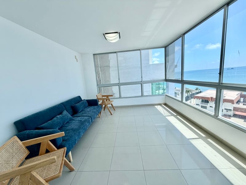 SAN LORENZO: 4-BEDROOM OCEANFRONT APARTMENT WITH POOL AND ROOFTOP — photo 3