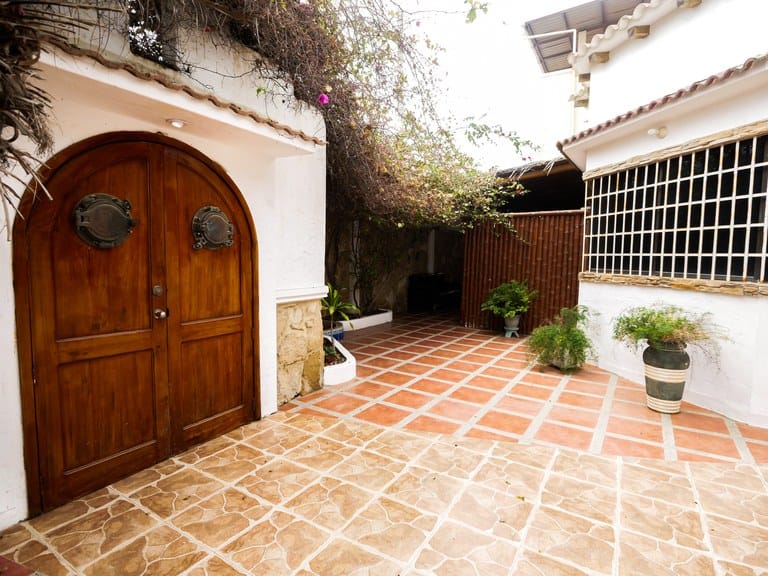 SUPER 4/5-BEDROOM HOME IN LA MILINA WITH PRIVATE POOL AND SPACIOUS LOT — photo 26