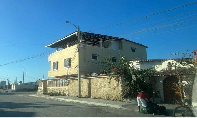 SUPER 4/5-BEDROOM HOME IN LA MILINA WITH PRIVATE POOL AND SPACIOUS LOT — photo 28