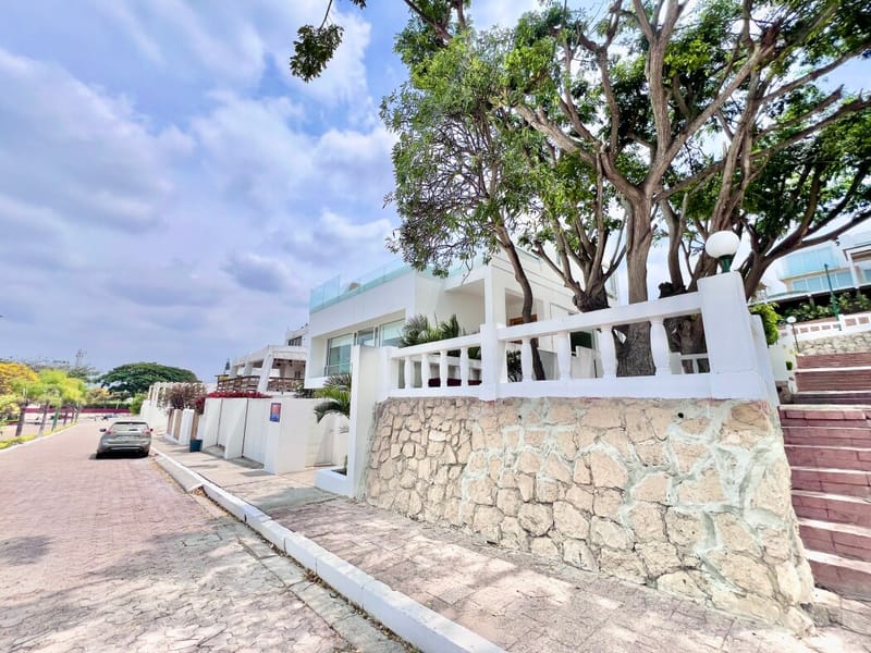 CAPAES ESPECTACULAR CASA CON VISTA AL MAR — foto 4
