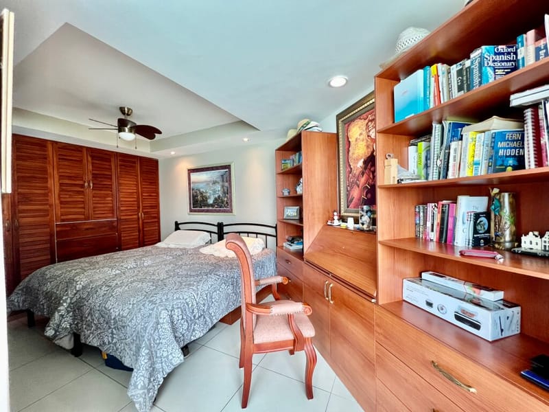 SUITE WITH A STUNNING OCEAN VIEW — photo 3